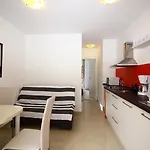 Dub Hotel