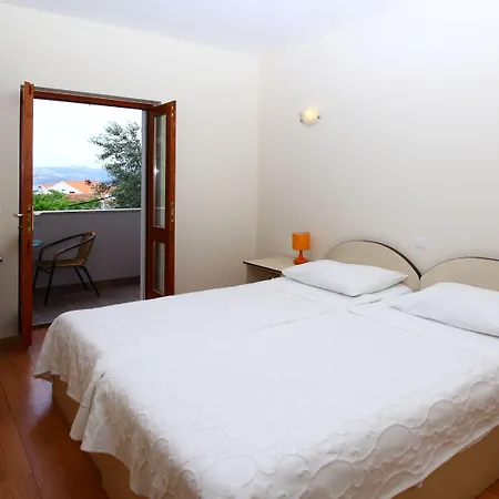 Dub Hotel Cavtat