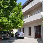 Dub Hotel
