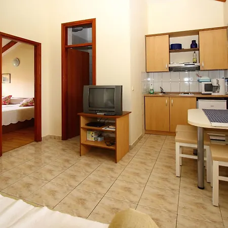 Dub Apartment