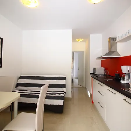 Dub Apartment